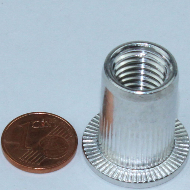 Nietmutter Stahl M12 Klemmbereich 1-4mm Flachkopf